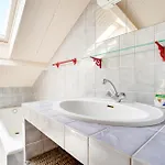 Tatil Evi Stunning In Le Dolent Nieul-le-Dolent