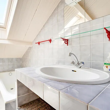 Feriehus Beautiful In Le Dolent With Wifi Nieul-le-Dolent