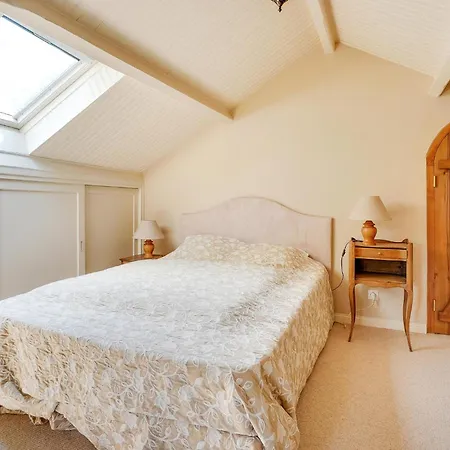 Feriehus Beautiful In Le Dolent With Wifi *